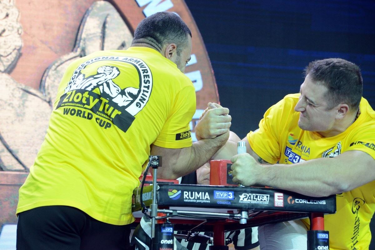 Zloty Tur 2016 Right Hand By Donat Supinski