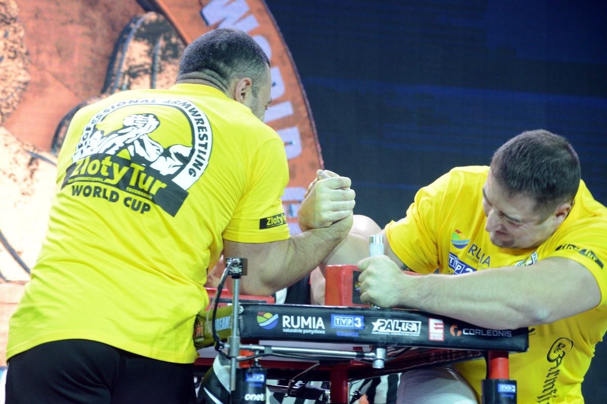 Zloty Tur 2016 Right Hand By Donat Supinski