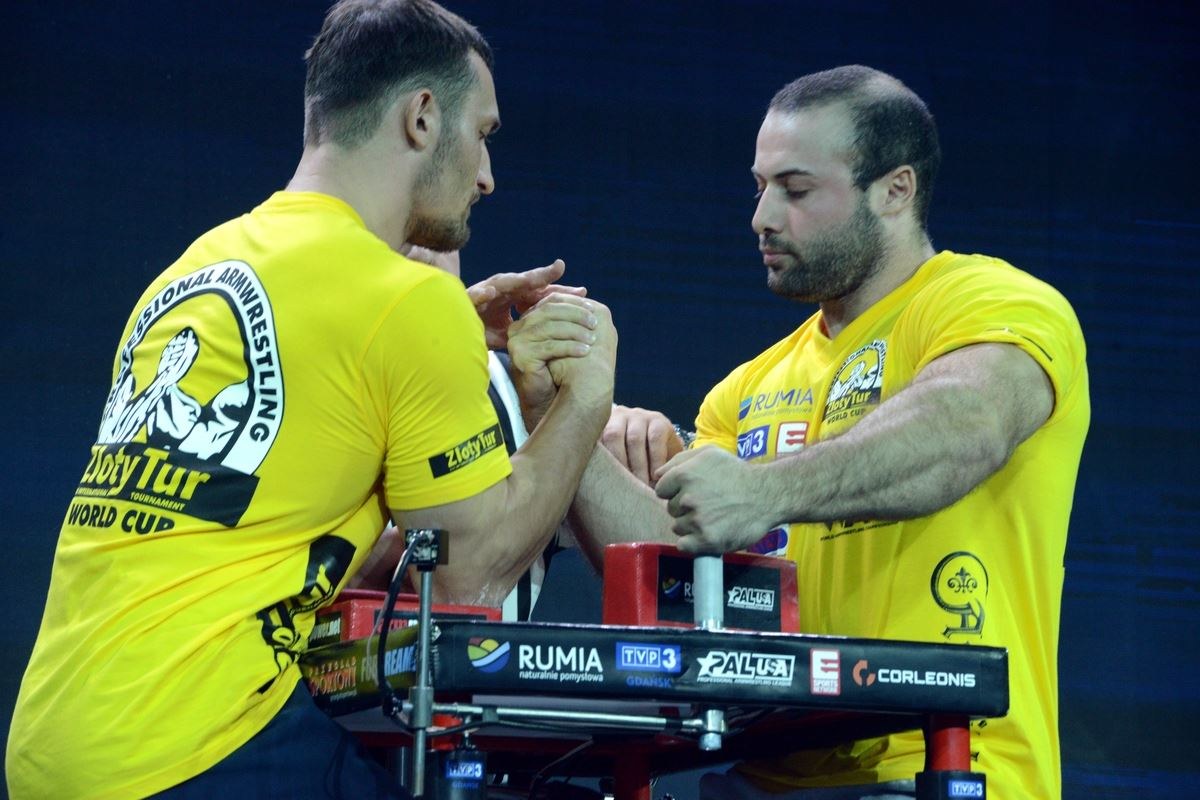 Zloty Tur 2016 Right Hand By Donat Supinski