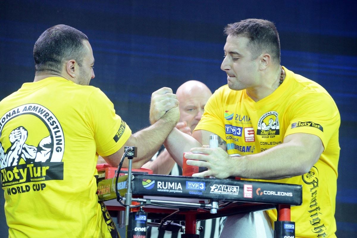 Zloty Tur 2016 Right Hand By Donat Supinski