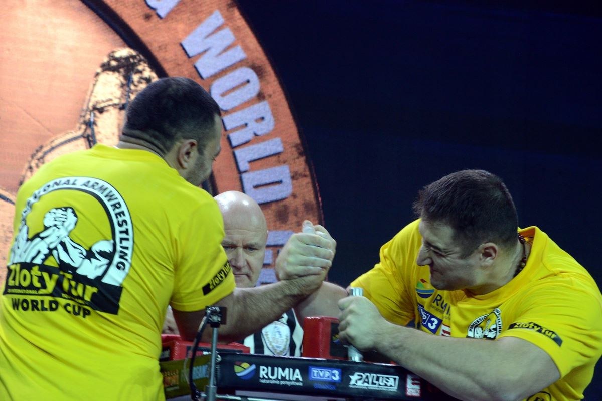 Zloty Tur 2016 Right Hand By Donat Supinski