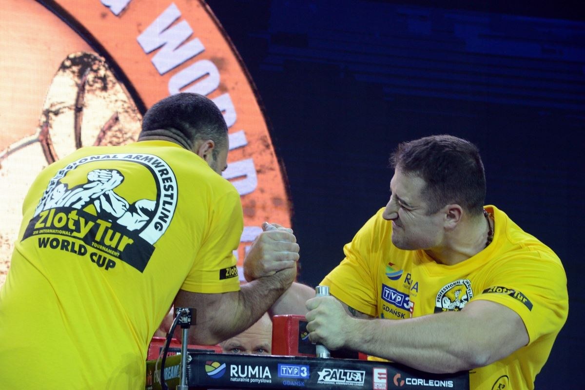 Zloty Tur 2016 Right Hand By Donat Supinski