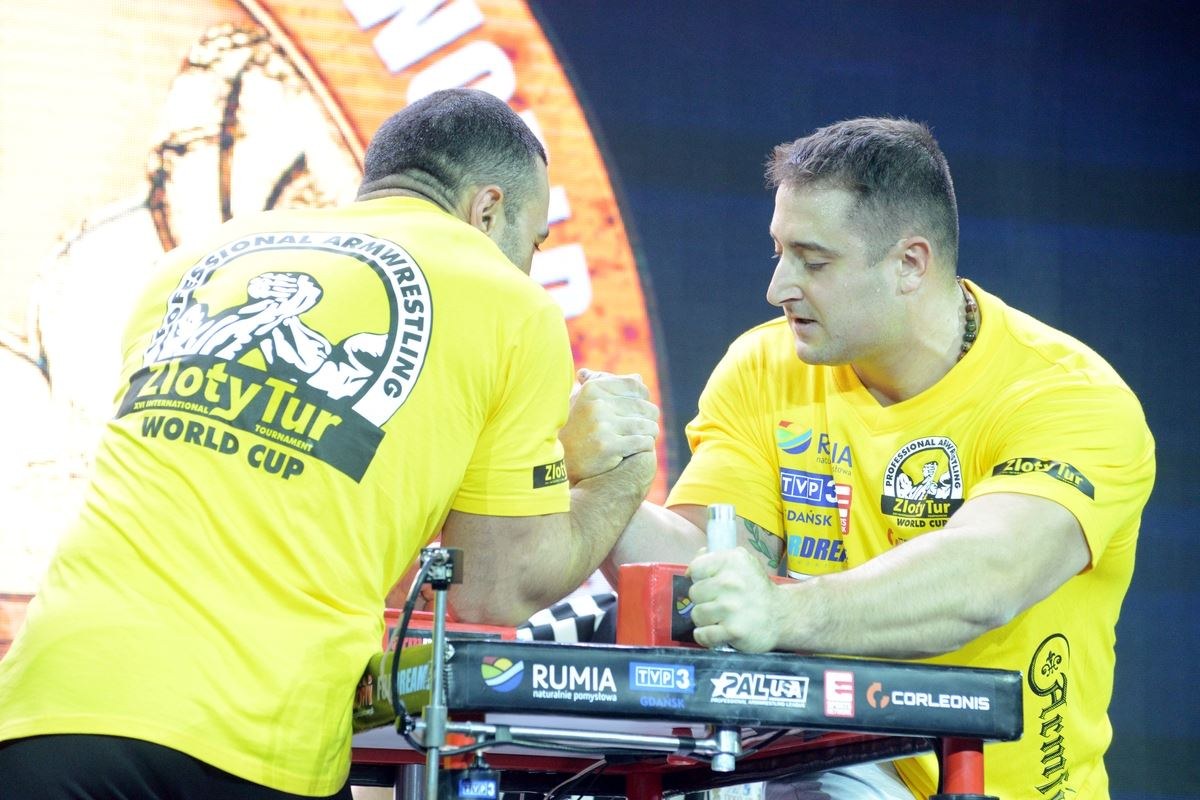 Zloty Tur 2016 Right Hand By Donat Supinski