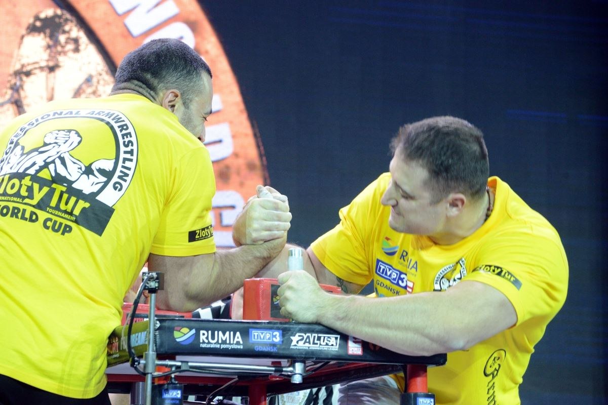 Zloty Tur 2016 Right Hand By Donat Supinski