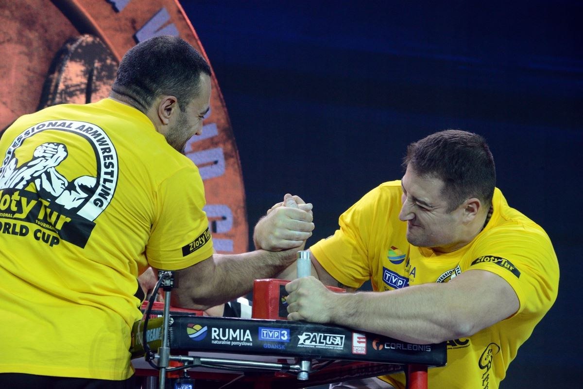 Zloty Tur 2016 Right Hand By Donat Supinski