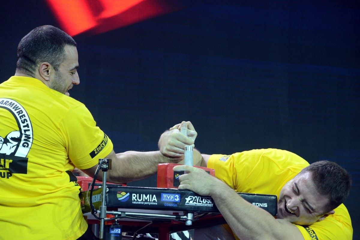 Zloty Tur 2016 Right Hand By Donat Supinski