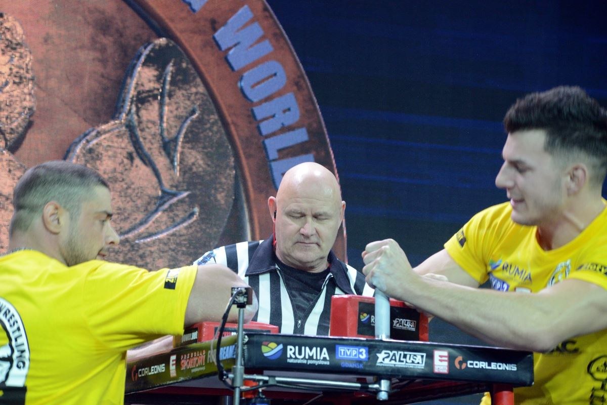 Zloty Tur 2016 Right Hand By Donat Supinski