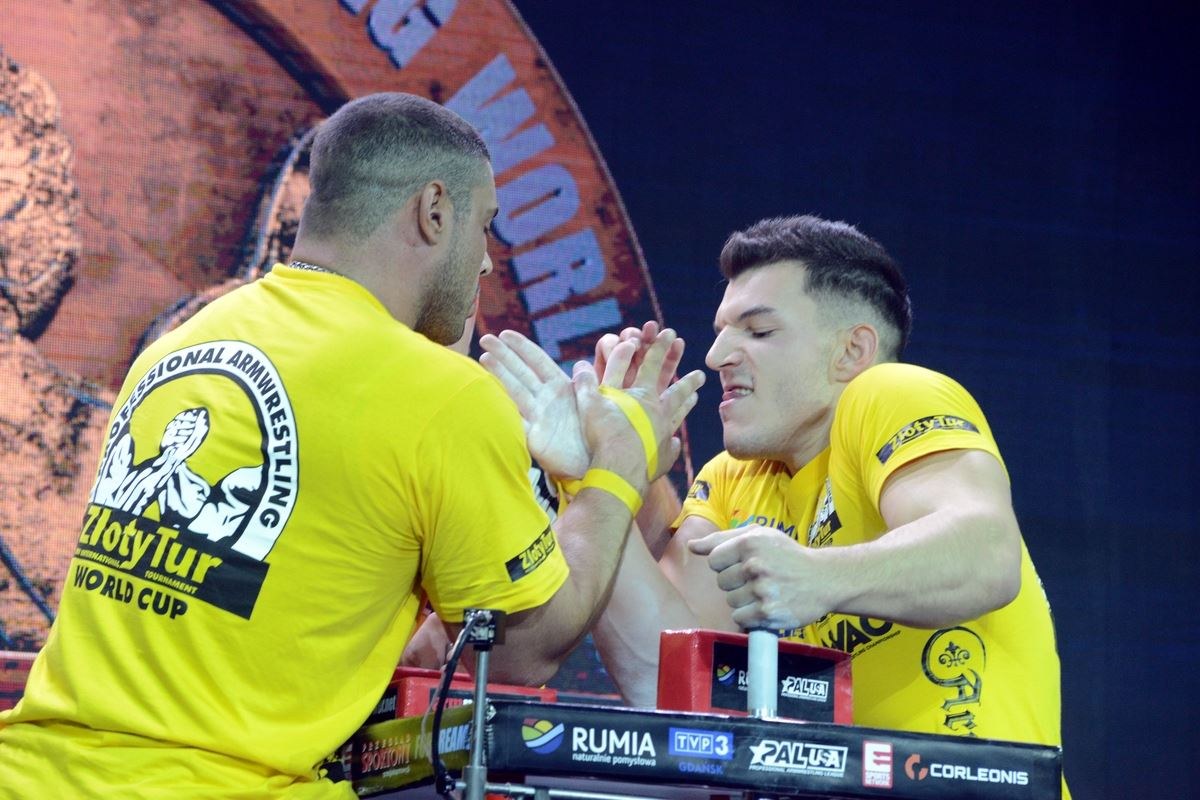 Zloty Tur 2016 Right Hand By Donat Supinski