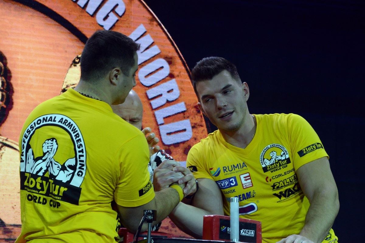 Zloty Tur 2016 Right Hand By Donat Supinski