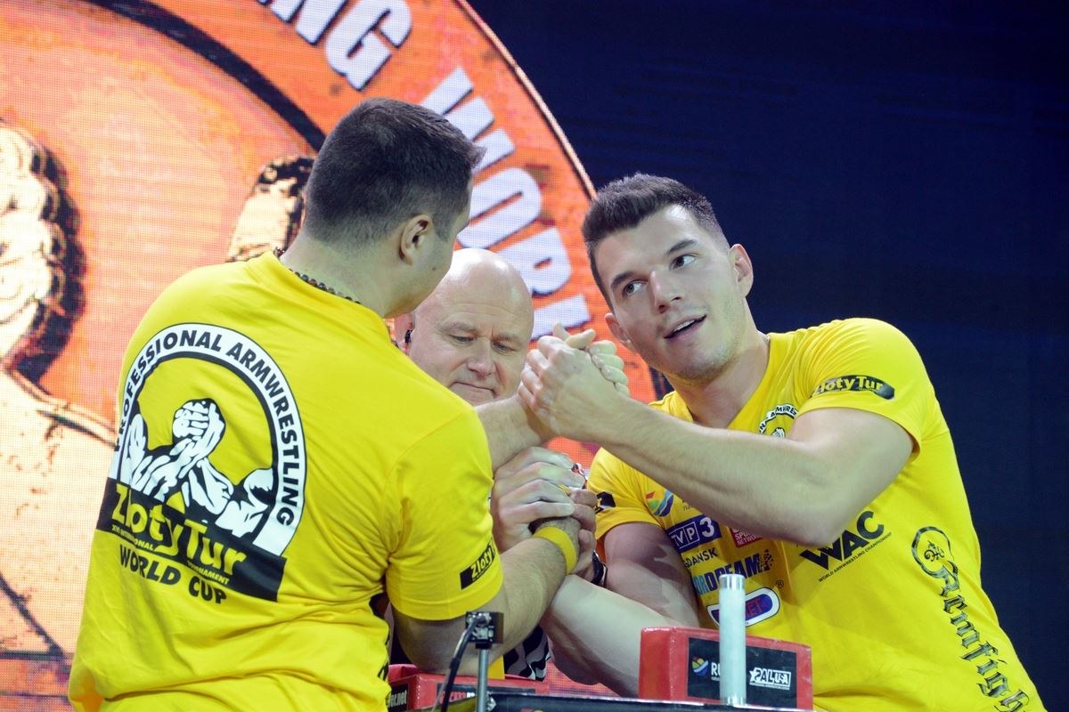 Zloty Tur 2016 Right Hand By Donat Supinski