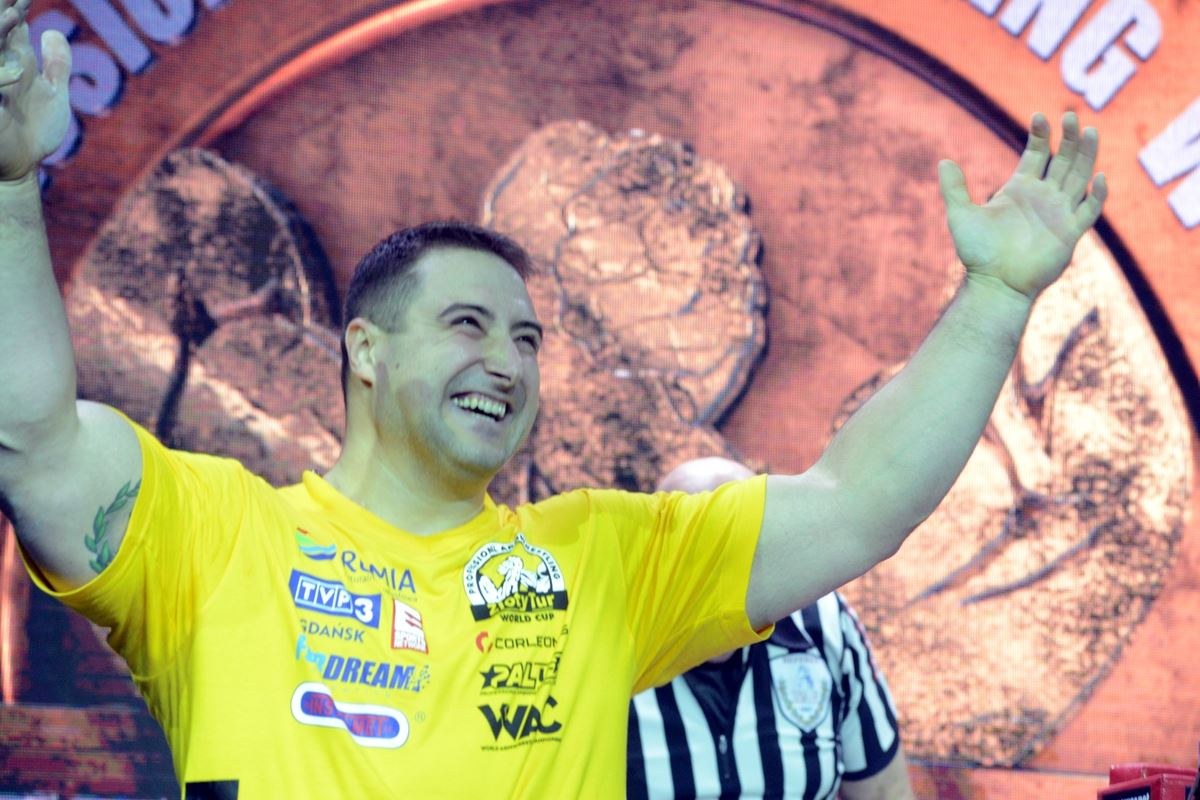 Zloty Tur 2016 Right Hand By Donat Supinski