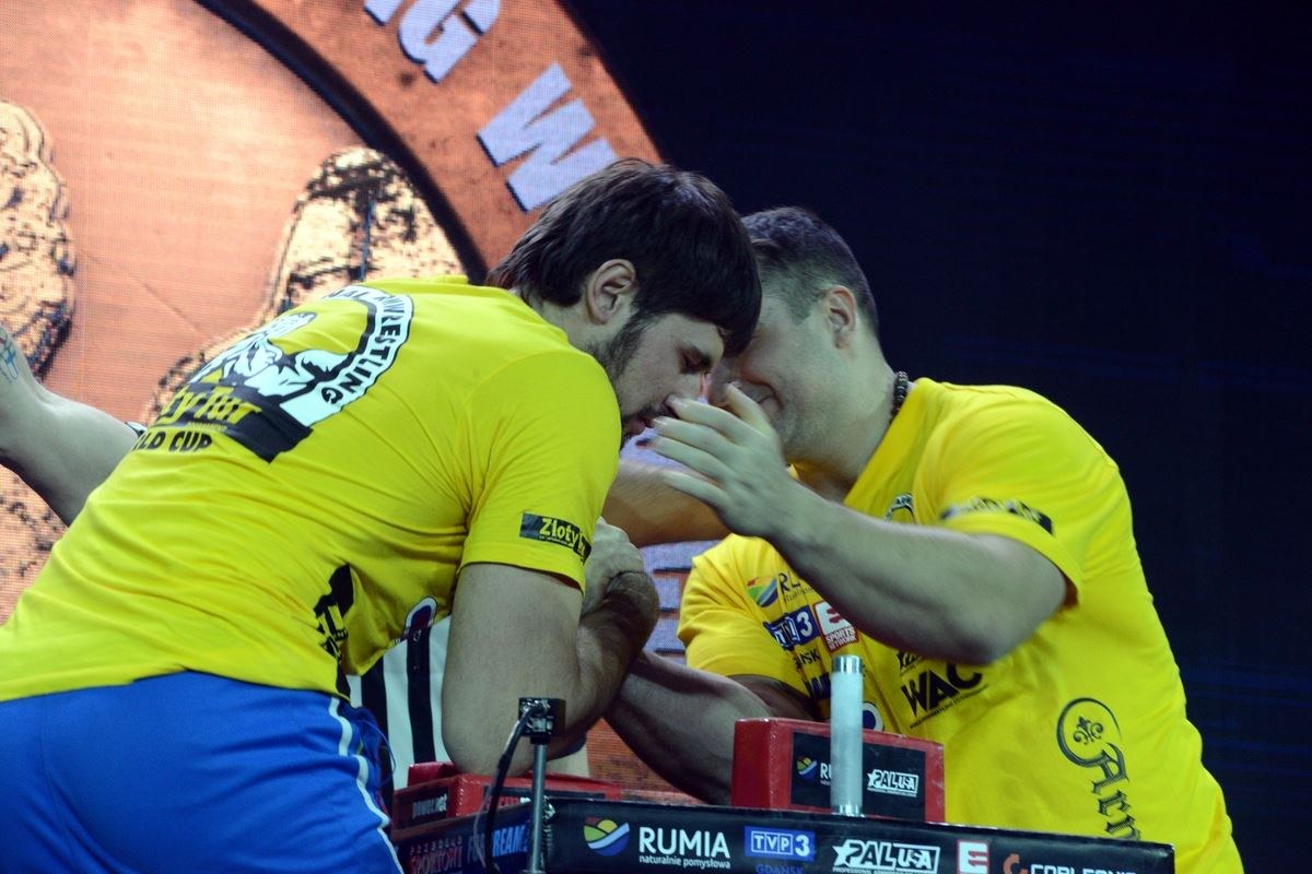 Zloty Tur 2016 Right Hand By Donat Supinski