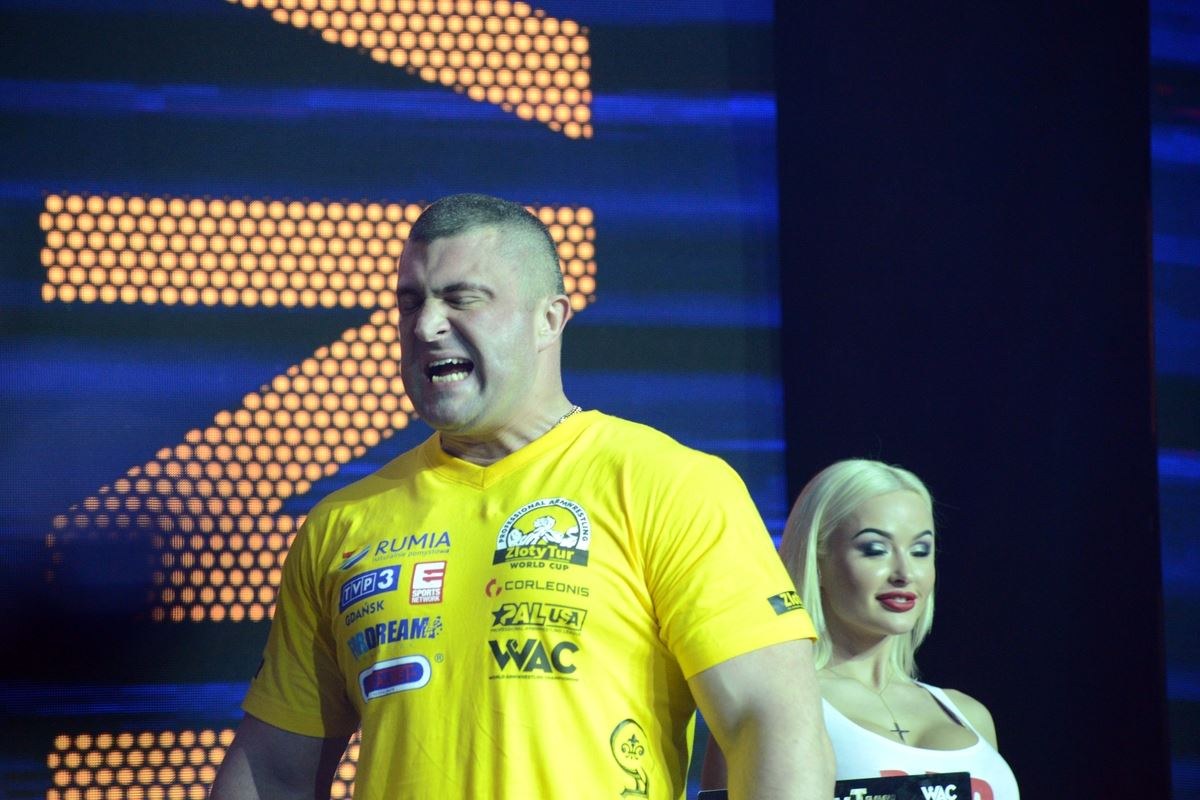 Zloty Tur 2016 Right Hand By Donat Supinski