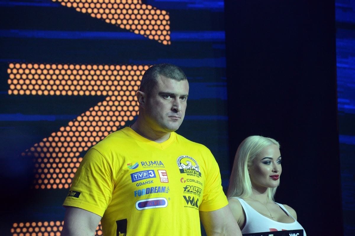 Zloty Tur 2016 Right Hand By Donat Supinski