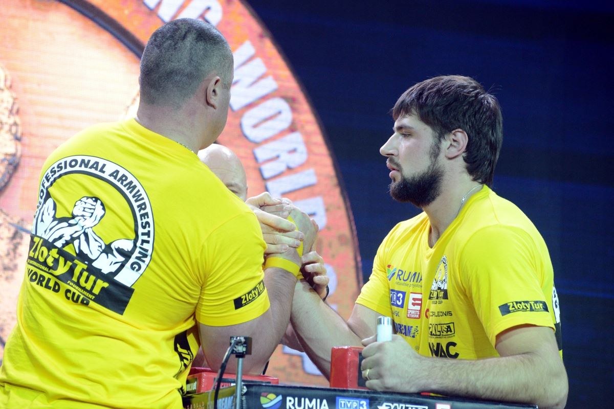 Zloty Tur 2016 Right Hand By Donat Supinski