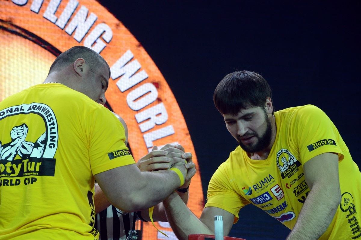 Zloty Tur 2016 Right Hand By Donat Supinski