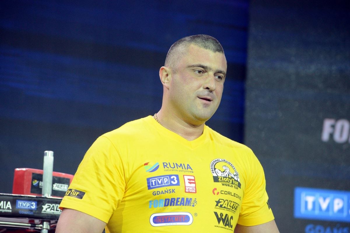 Zloty Tur 2016 Right Hand By Donat Supinski