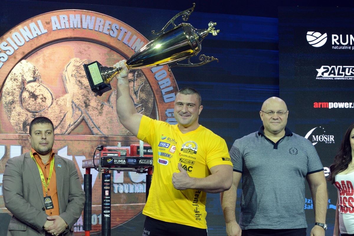 Zloty Tur 2016 Right Hand By Donat Supinski