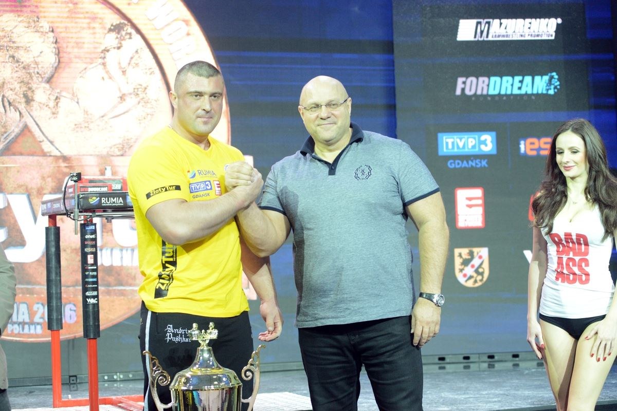 Zloty Tur 2016 Right Hand By Donat Supinski