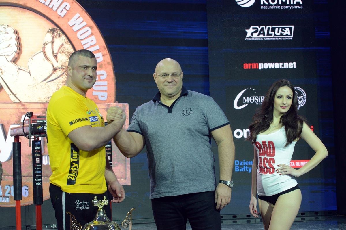 Zloty Tur 2016 Right Hand By Donat Supinski