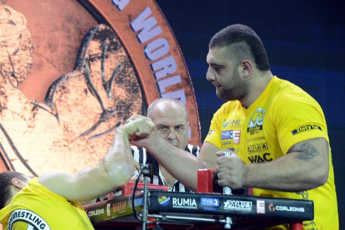 Zloty Tur 2016 Right Hand By Donat Supinski