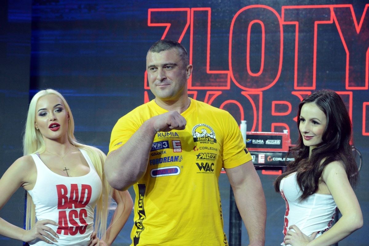 Zloty Tur 2016 Right Hand By Donat Supinski