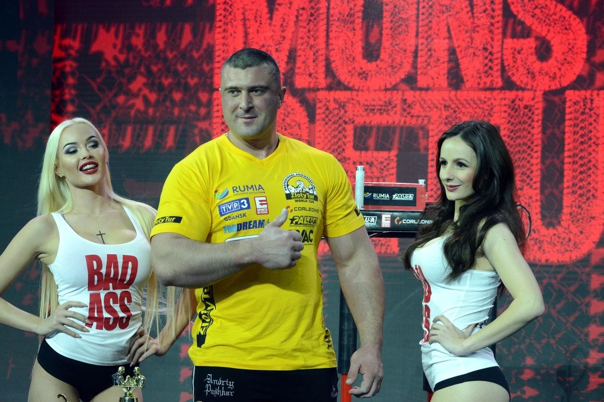 Zloty Tur 2016 Right Hand By Donat Supinski