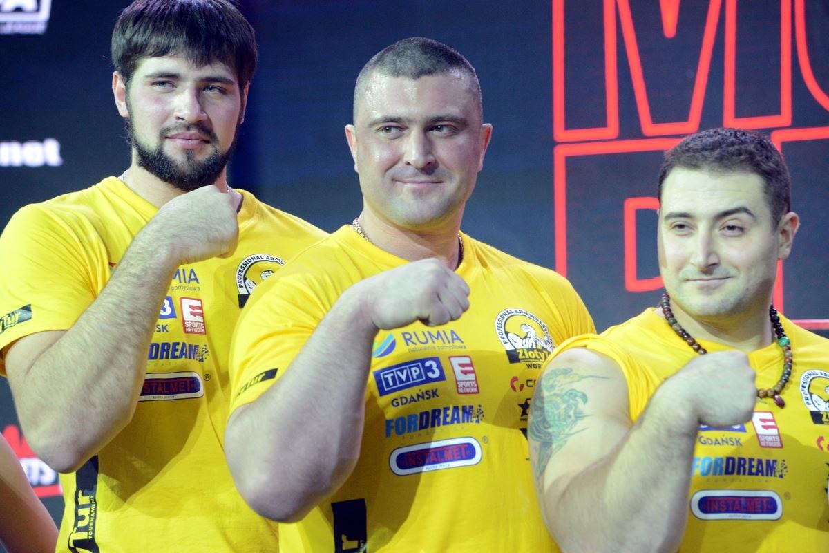 Zloty Tur 2016 Right Hand By Donat Supinski