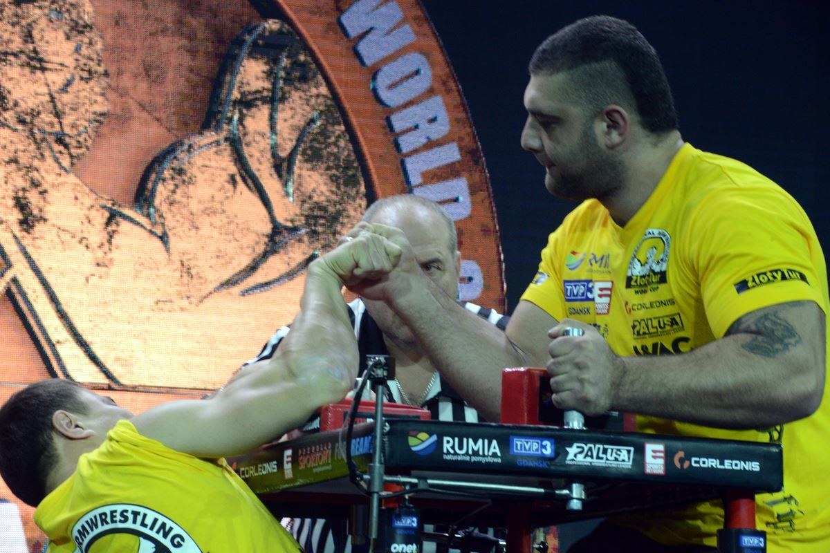 Zloty Tur 2016 Right Hand By Donat Supinski