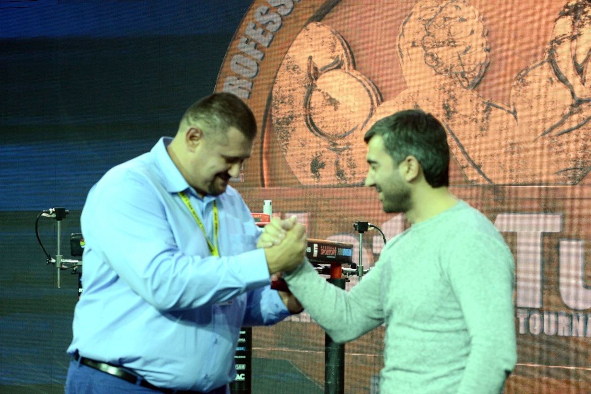 Zloty Tur 2016 Right Hand By Donat Supinski