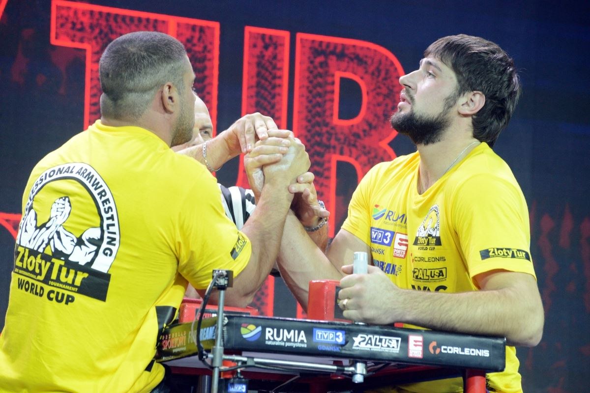 Zloty Tur 2016 Right Hand By Donat Supinski