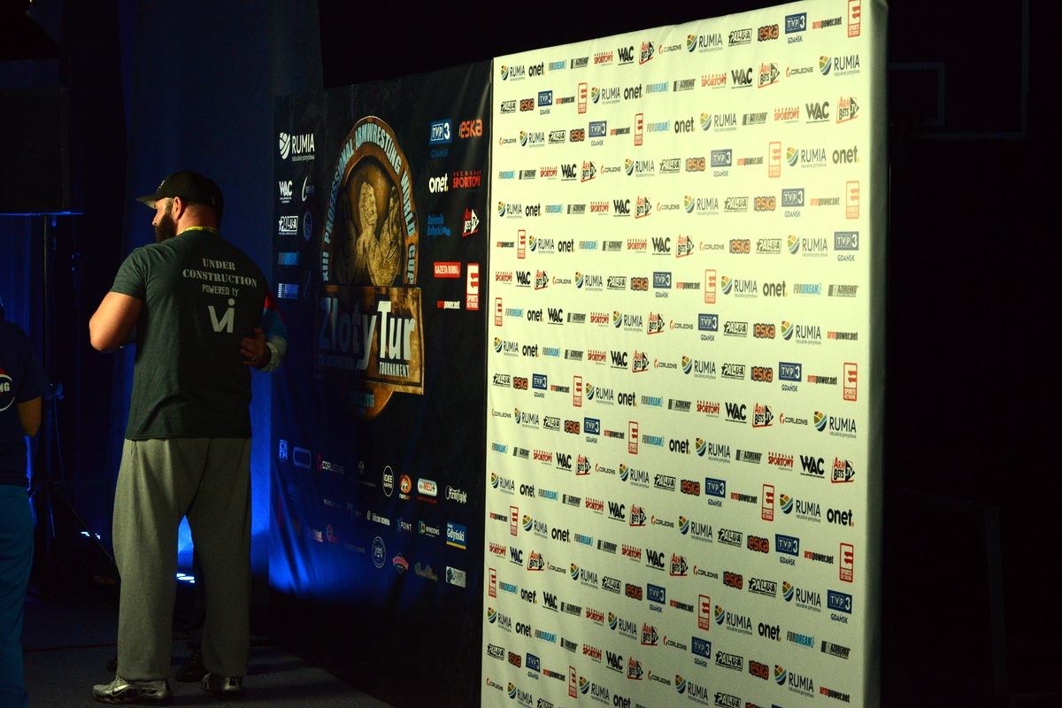 Zloty Tur 2016 Right Hand By Donat Supinski