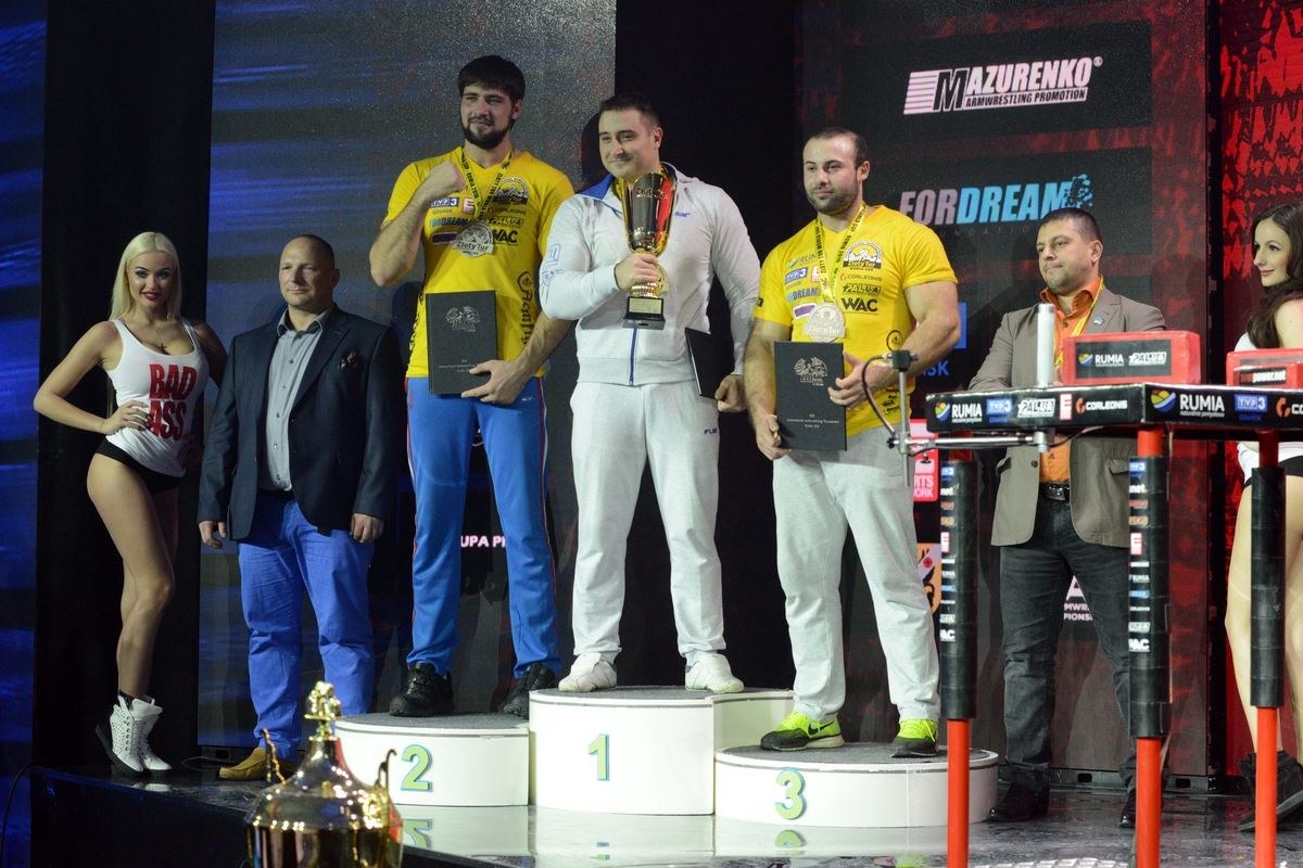 Zloty Tur 2016 Right Hand By Donat Supinski