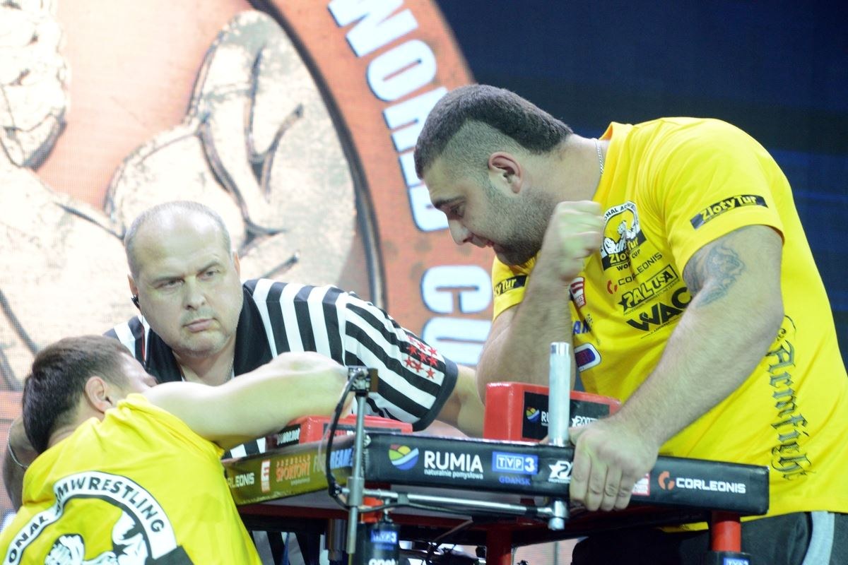 Zloty Tur 2016 Right Hand By Donat Supinski