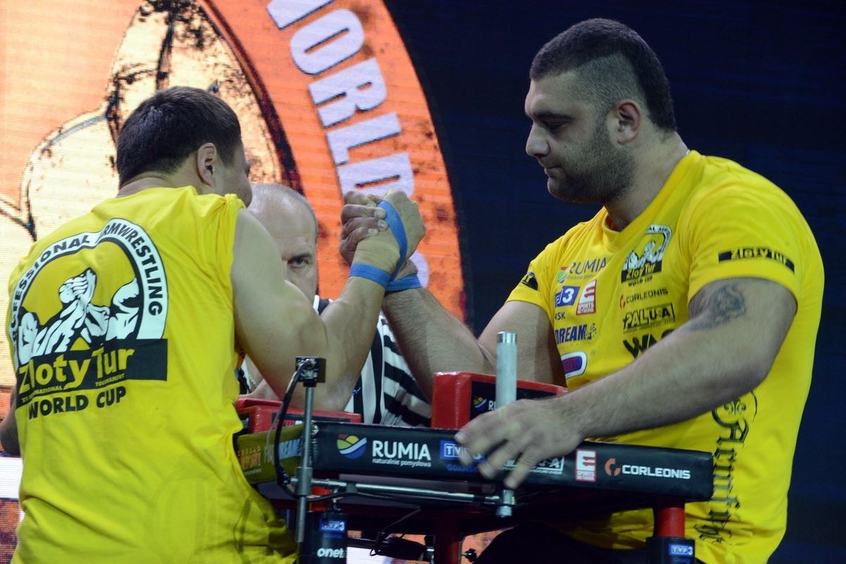 Zloty Tur 2016 Right Hand By Donat Supinski