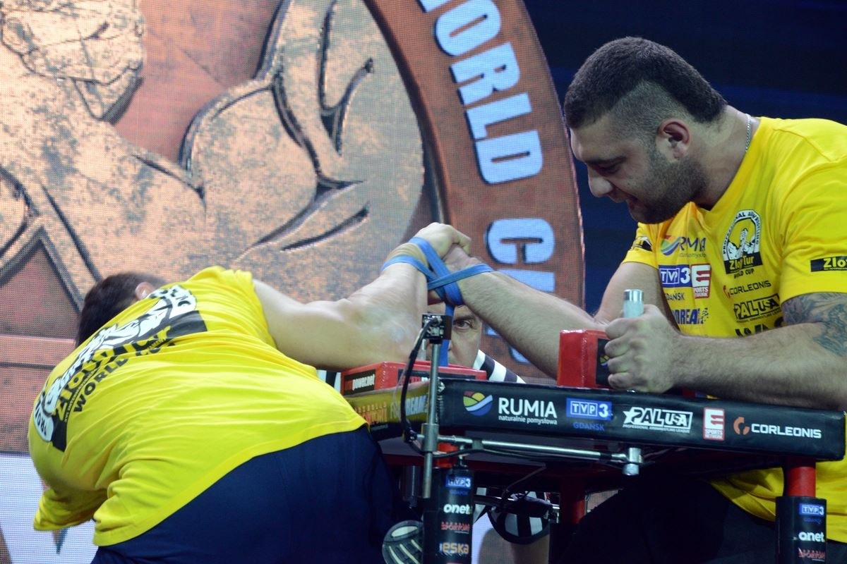 Zloty Tur 2016 Right Hand By Donat Supinski