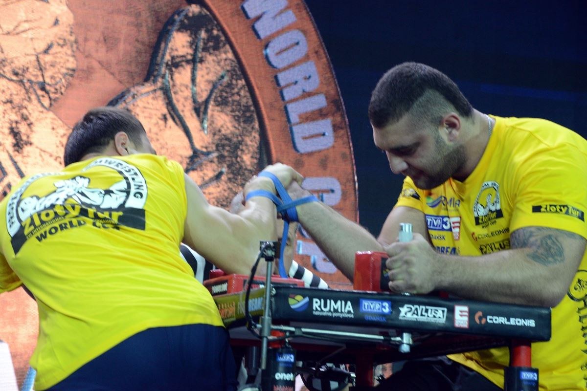 Zloty Tur 2016 Right Hand By Donat Supinski