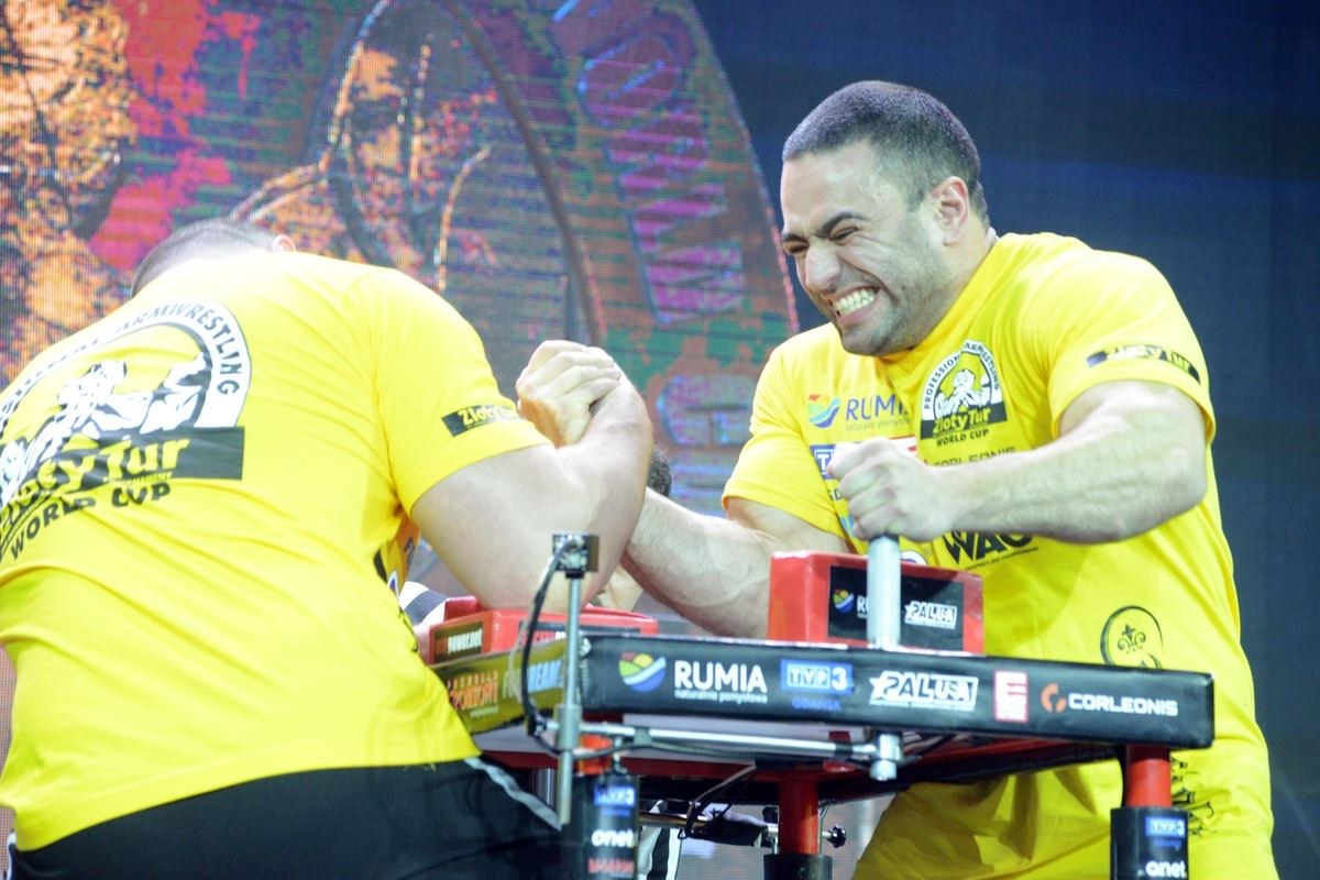 Zloty Tur 2016 Right Hand By Donat Supinski