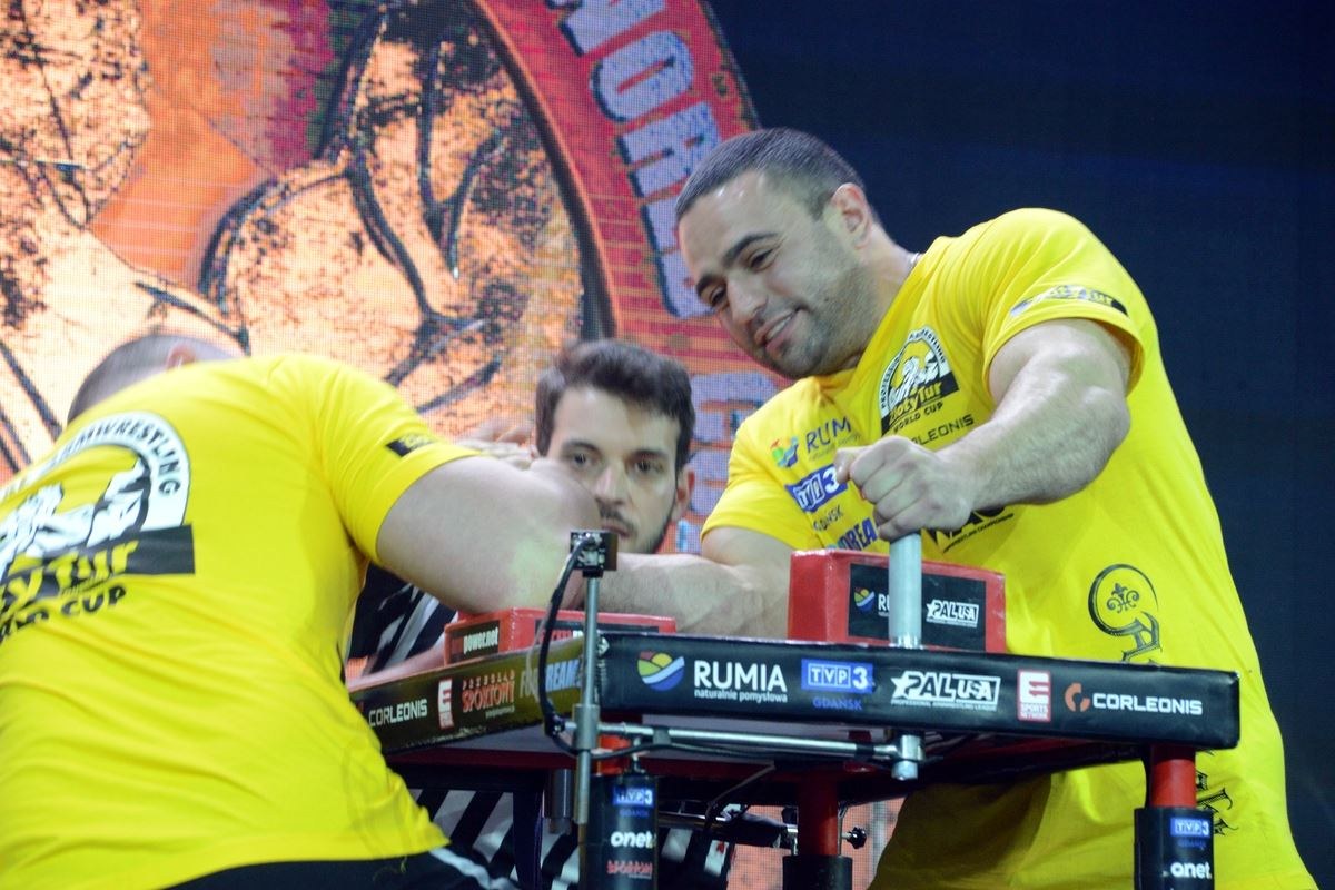 Zloty Tur 2016 Right Hand By Donat Supinski