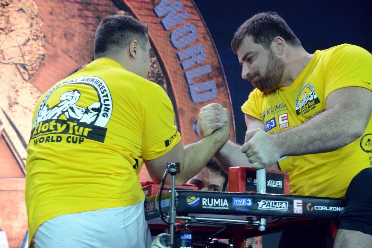 Zloty Tur 2016 Right Hand By Donat Supinski