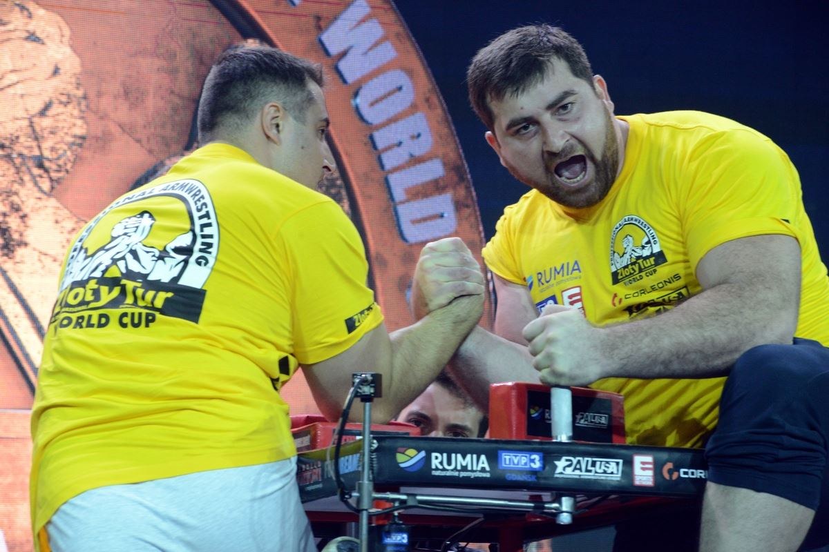 Zloty Tur 2016 Right Hand By Donat Supinski