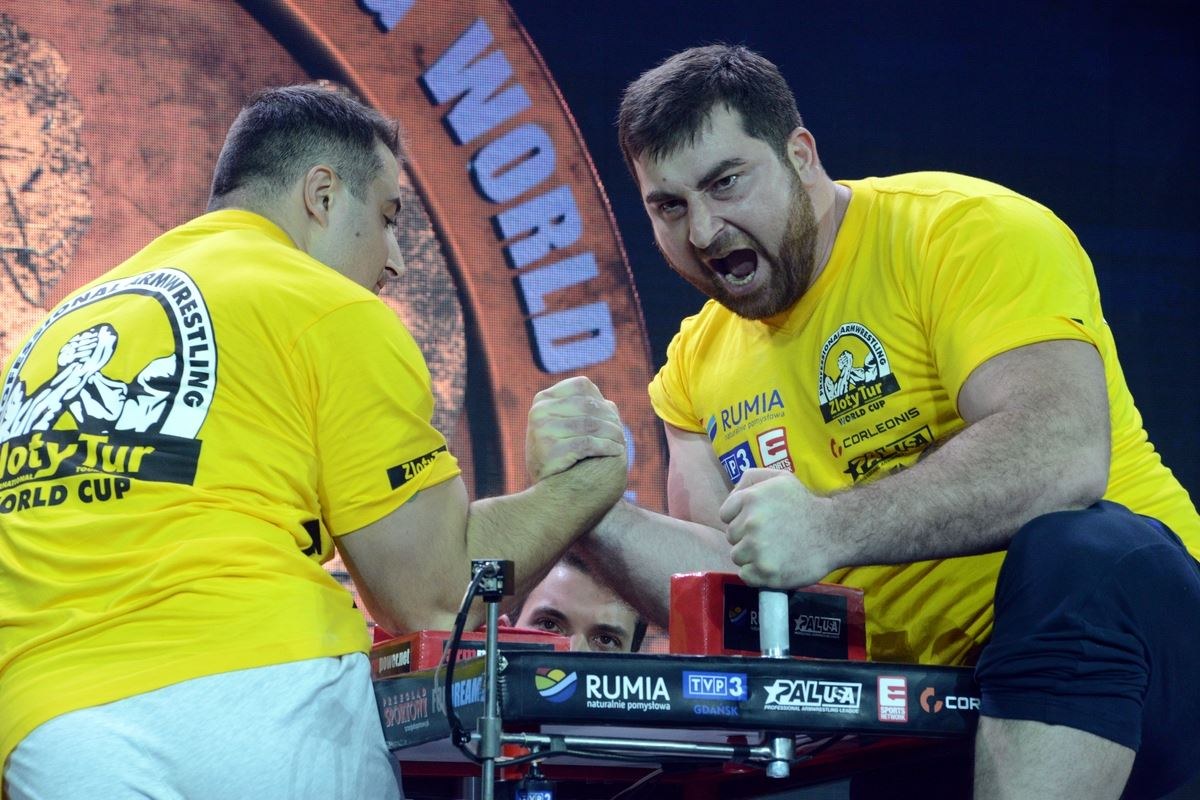 Zloty Tur 2016 Right Hand By Donat Supinski