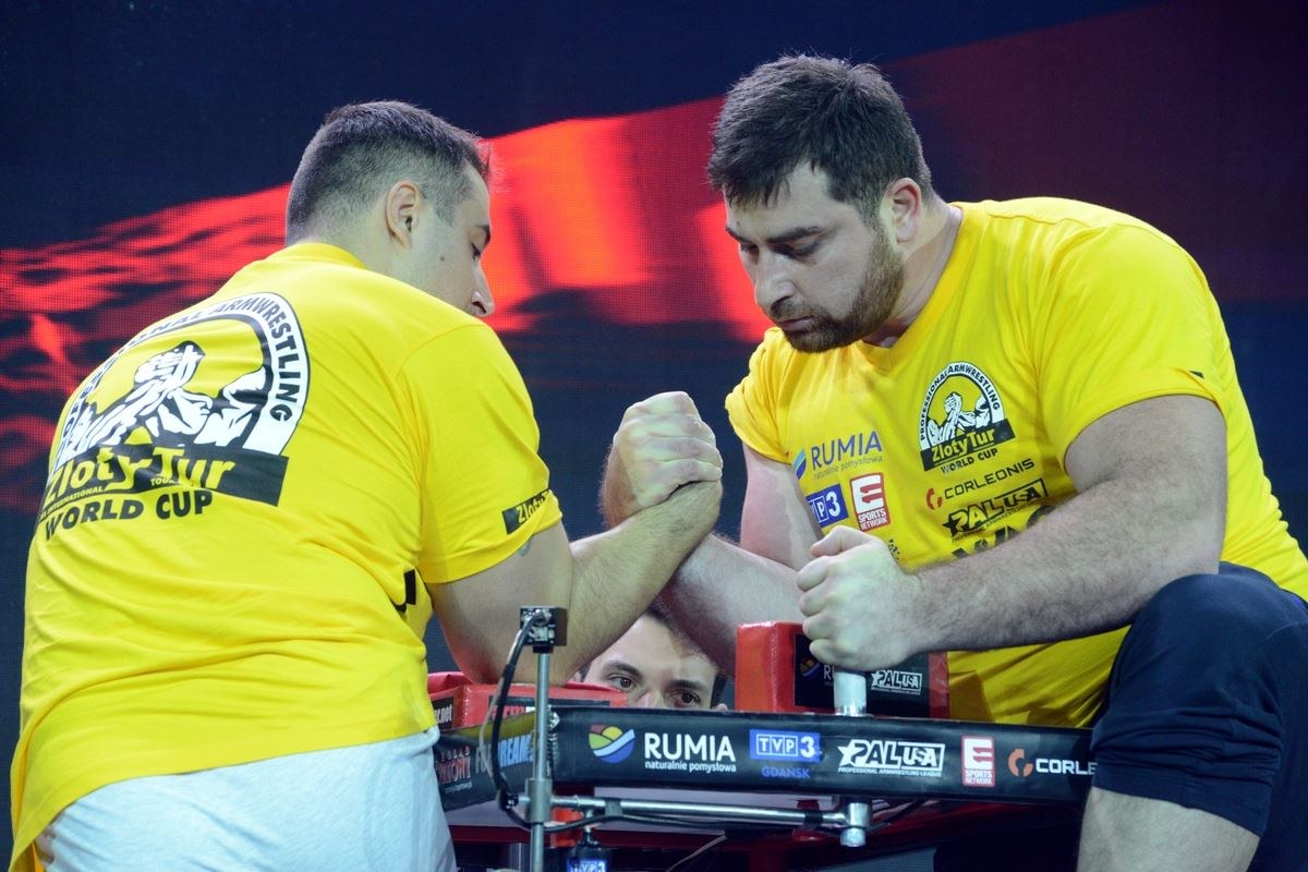 Zloty Tur 2016 Right Hand By Donat Supinski