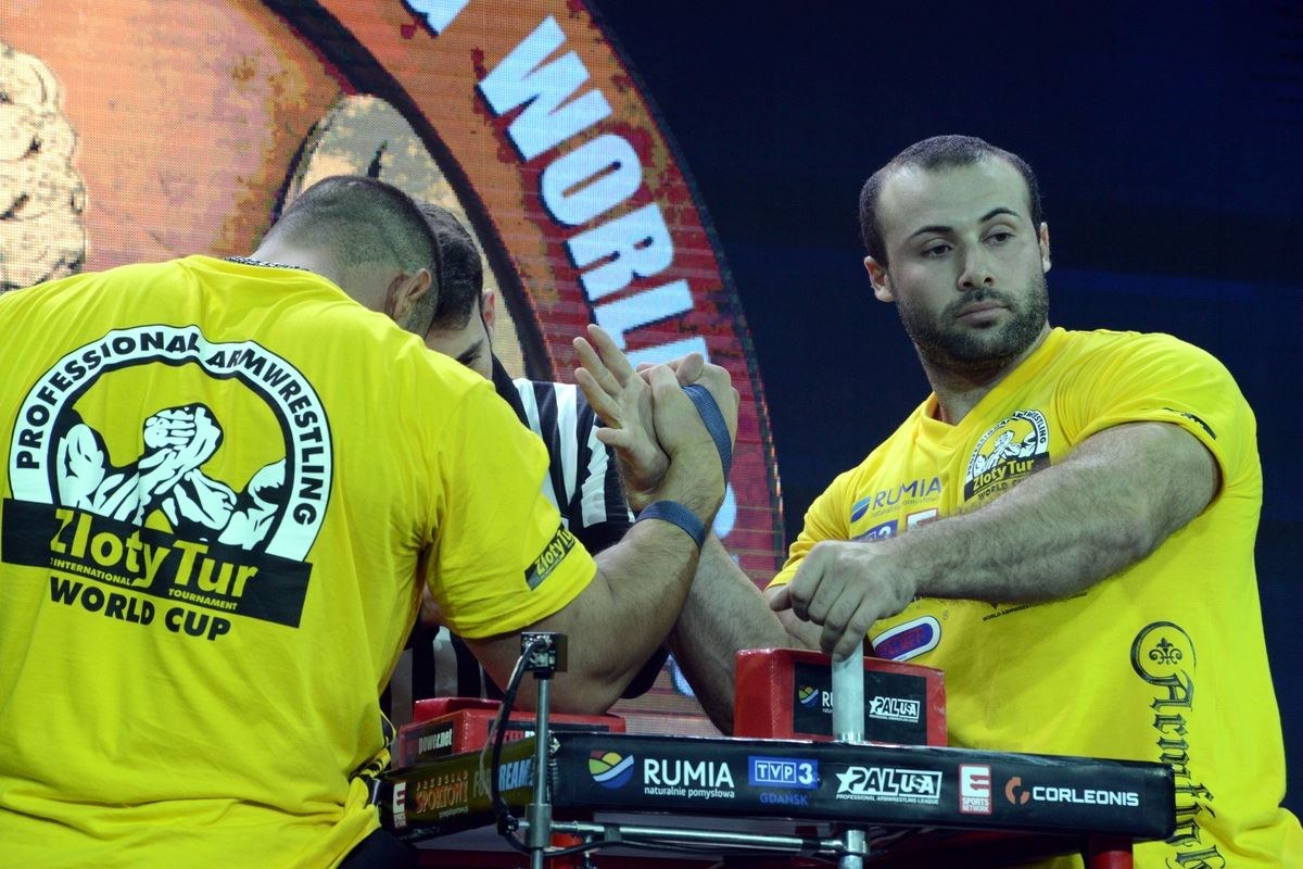 Zloty Tur 2016 Right Hand By Donat Supinski