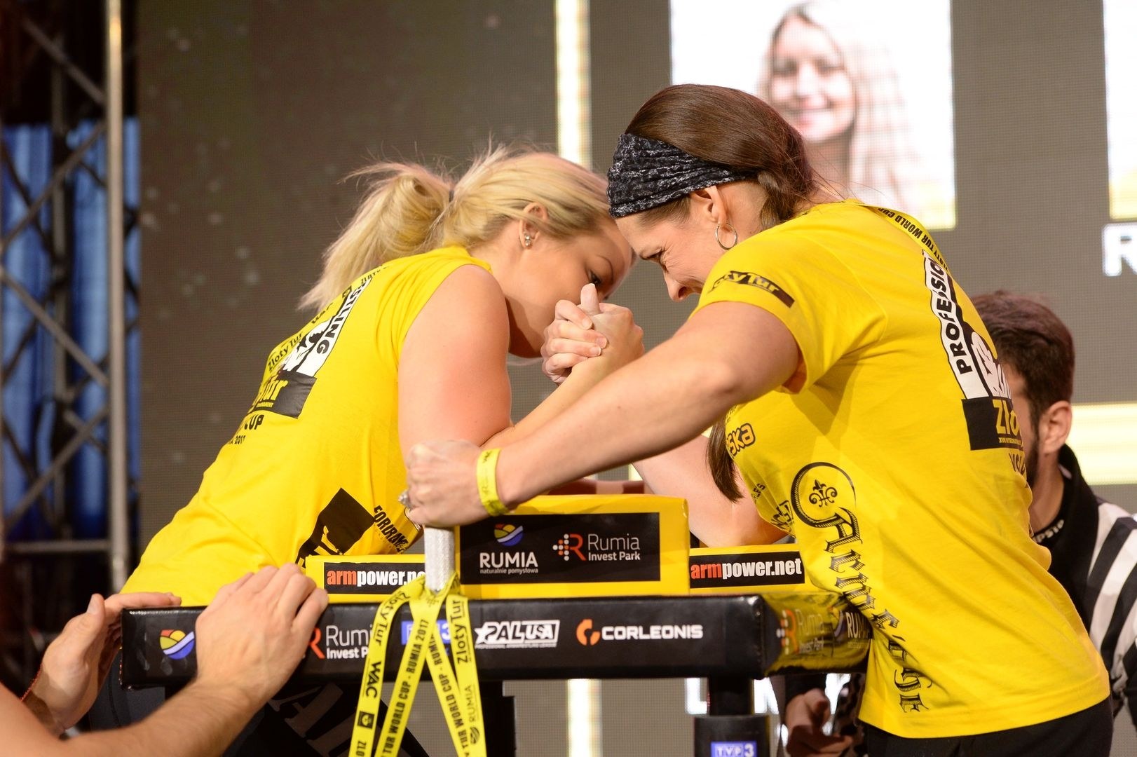 Zloty Tur 2017 Right Hand Eliminations