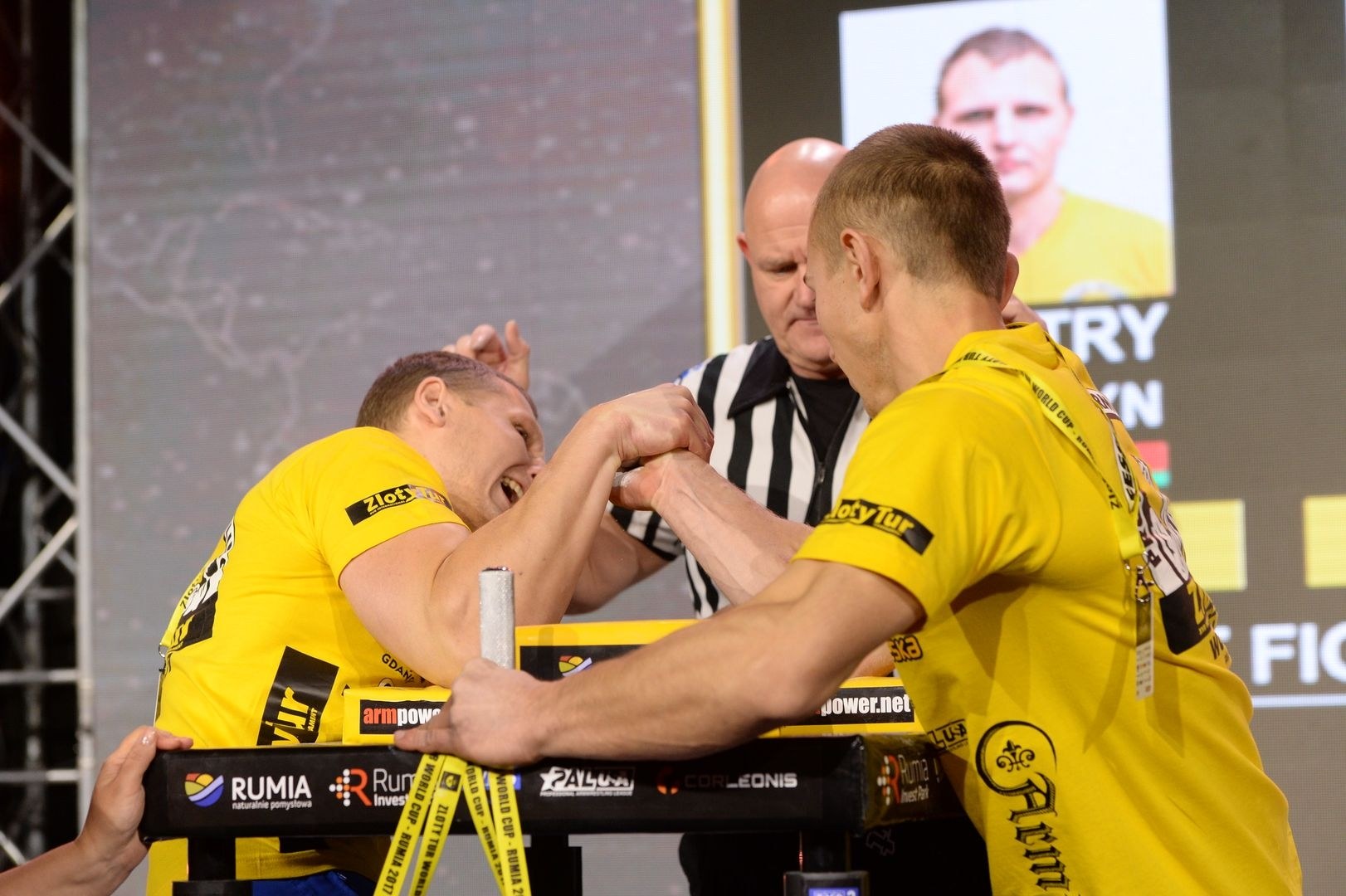 Zloty Tur 2017 Right Hand Eliminations