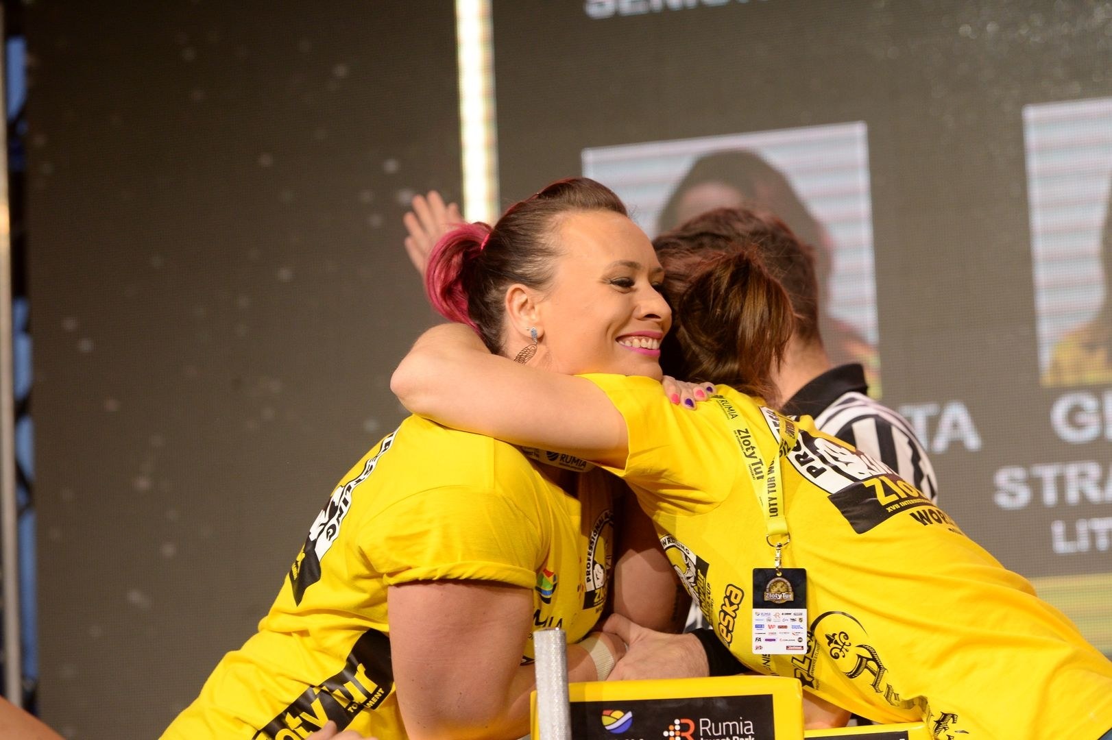 Zloty Tur 2017 Right Hand Eliminations