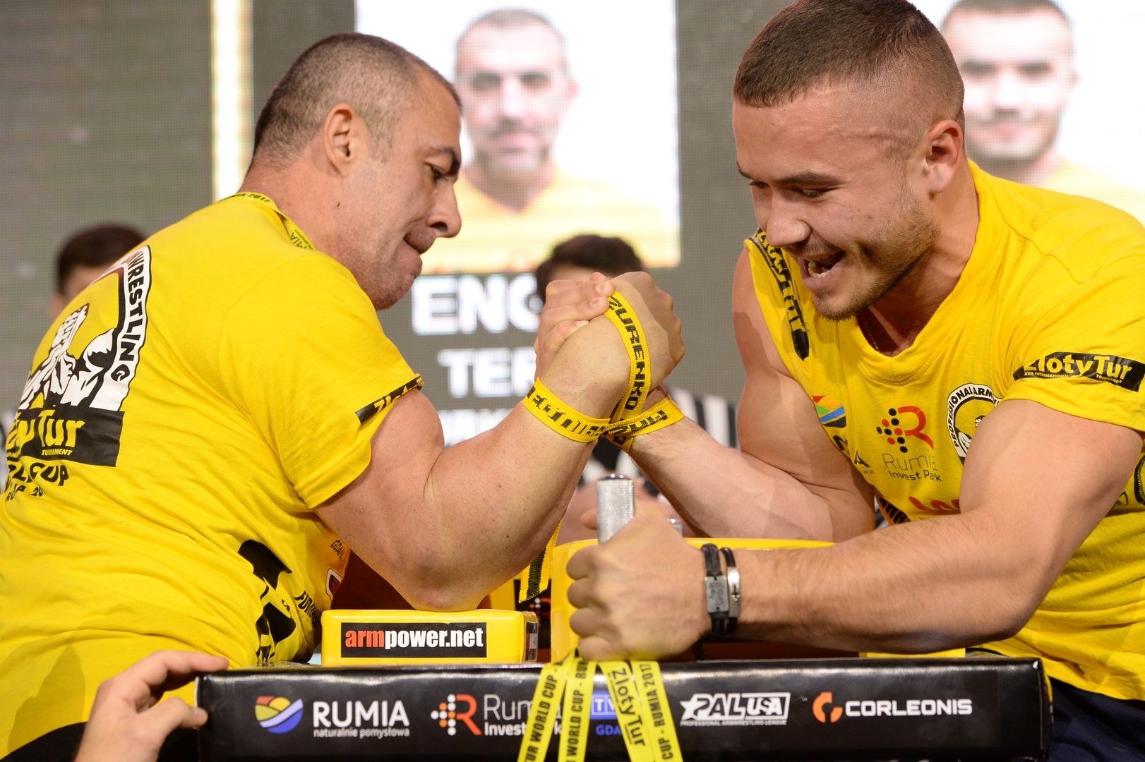 Zloty Tur 2017 Right Hand Eliminations