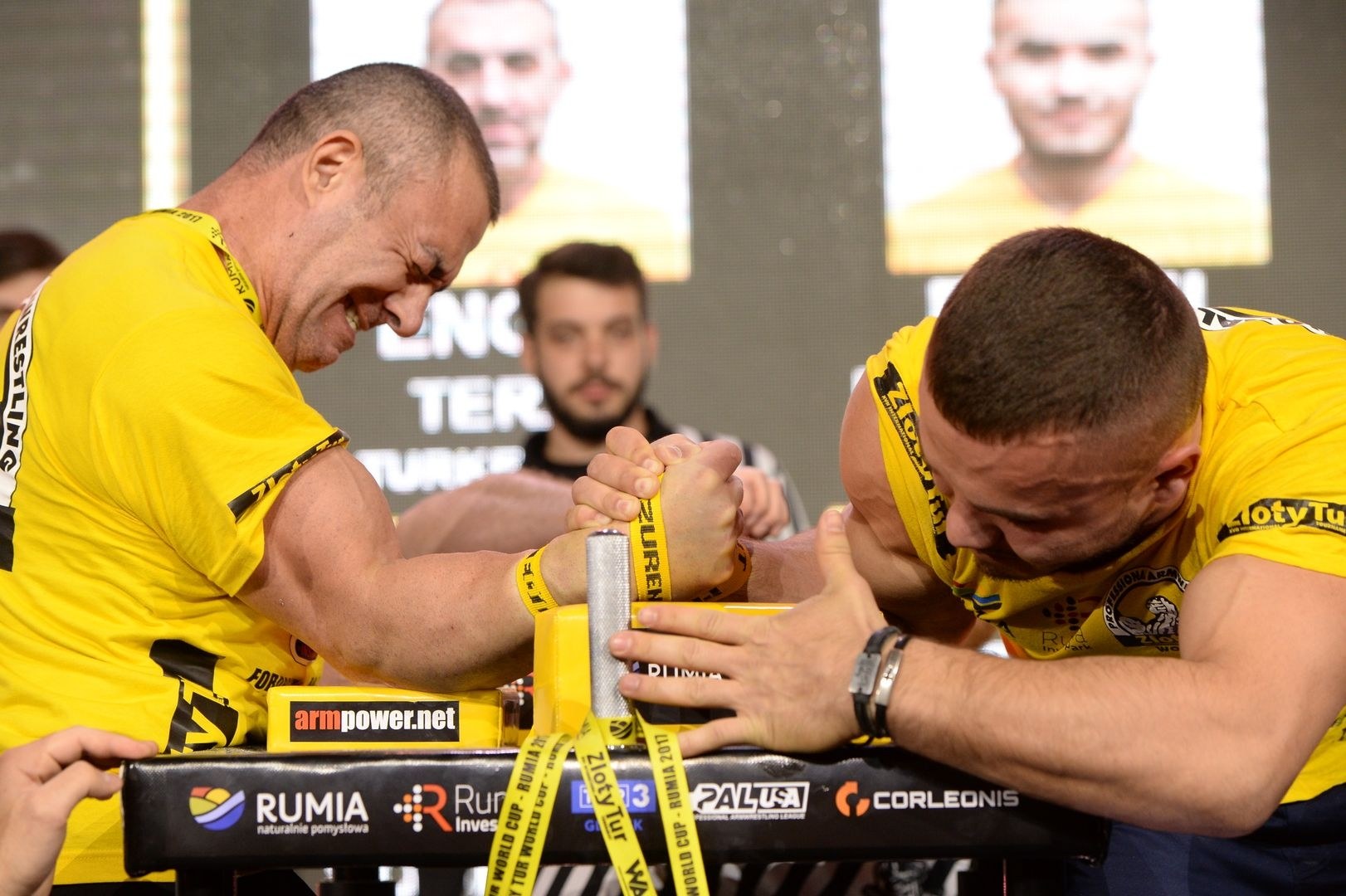 Zloty Tur 2017 Right Hand Eliminations