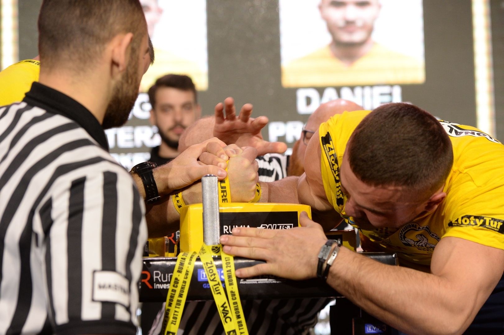 Zloty Tur 2017 Right Hand Eliminations